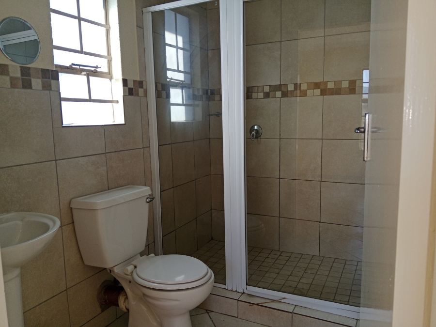 To Let 3 Bedroom Property for Rent in Andeon Gauteng