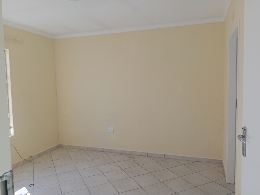 To Let 3 Bedroom Property for Rent in Andeon Gauteng