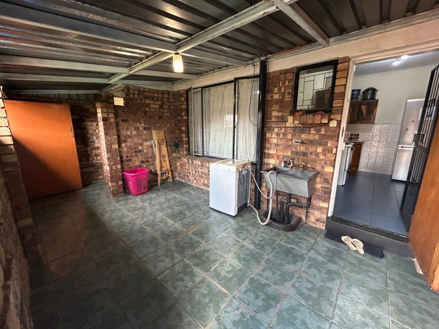 To Let 3 Bedroom Property for Rent in The Orchards Gauteng