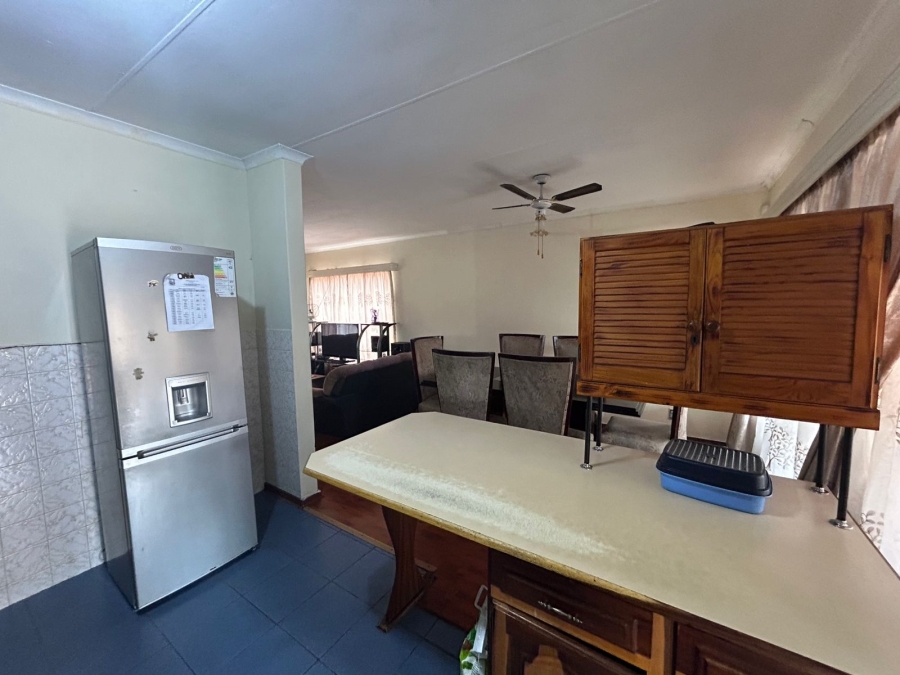 To Let 3 Bedroom Property for Rent in The Orchards Gauteng