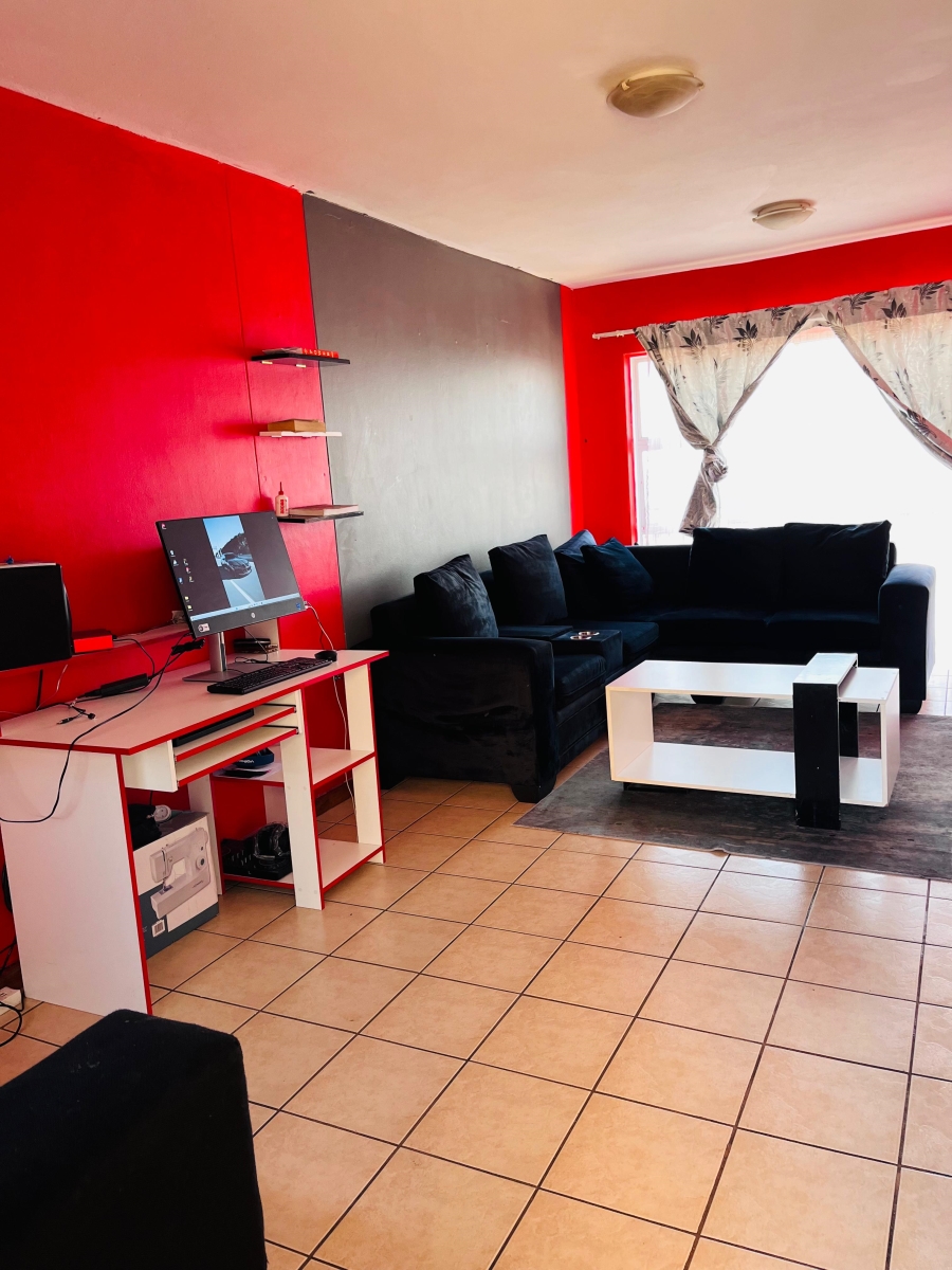 To Let 1 Bedroom Property for Rent in Doreg Gauteng