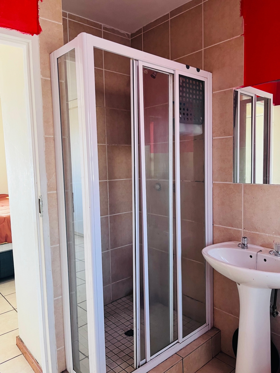 To Let 1 Bedroom Property for Rent in Doreg Gauteng