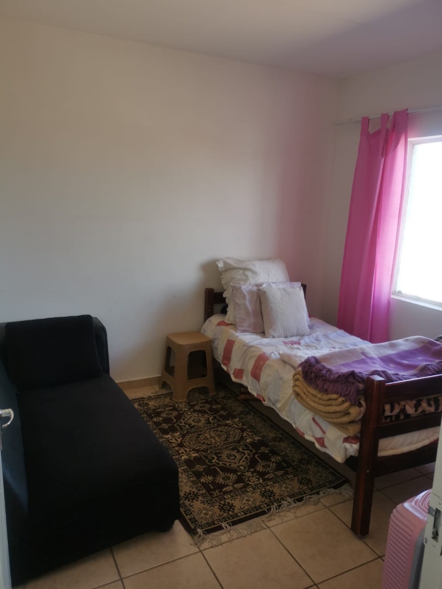 2 Bedroom Property for Sale in Fleurhof Gauteng