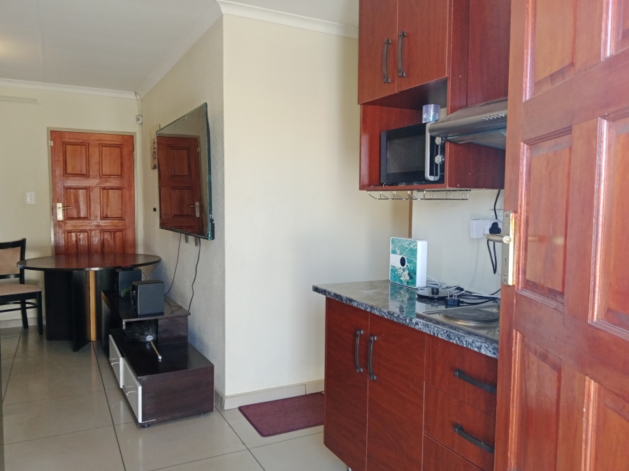 To Let 3 Bedroom Property for Rent in Rosslyn Gauteng