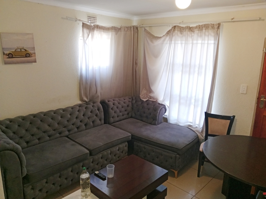 To Let 3 Bedroom Property for Rent in Rosslyn Gauteng