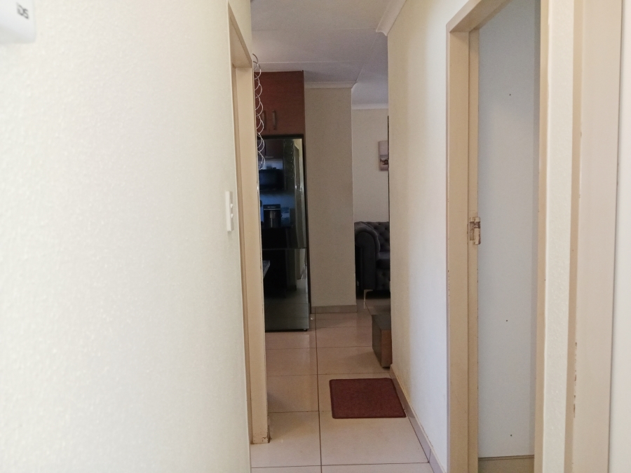To Let 3 Bedroom Property for Rent in Rosslyn Gauteng