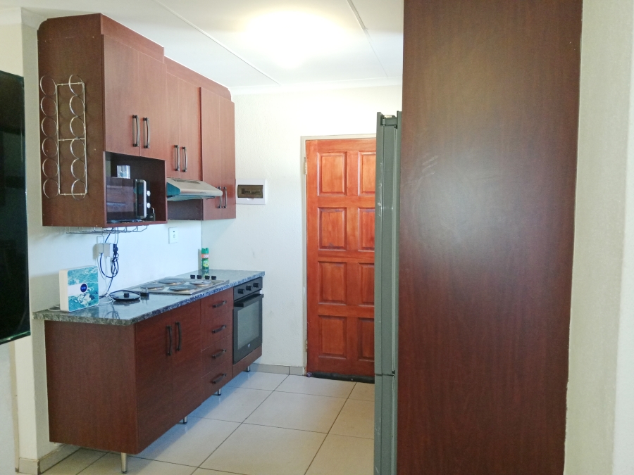 To Let 3 Bedroom Property for Rent in Rosslyn Gauteng