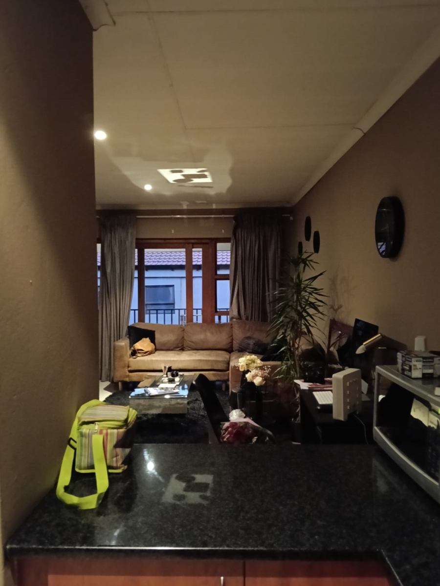 2 Bedroom Property for Sale in Ferndale Gauteng