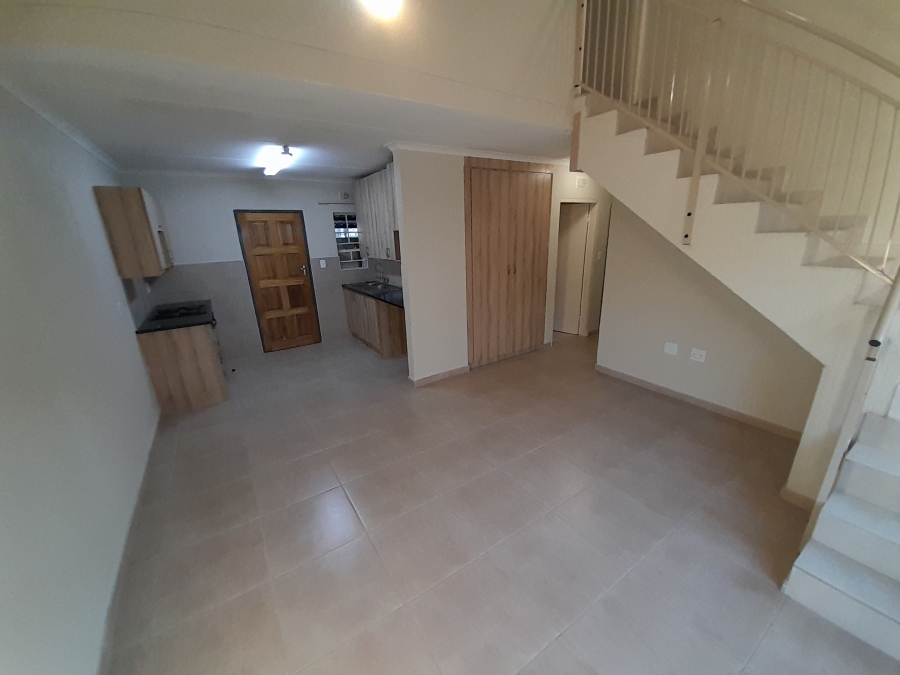 To Let 4 Bedroom Property for Rent in Andeon Gauteng