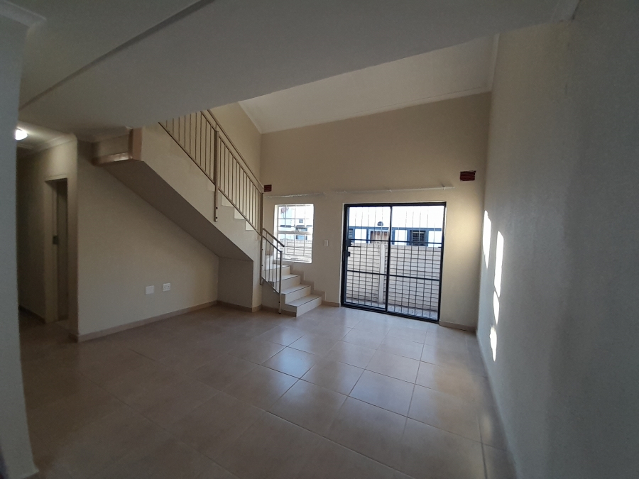 To Let 4 Bedroom Property for Rent in Andeon Gauteng