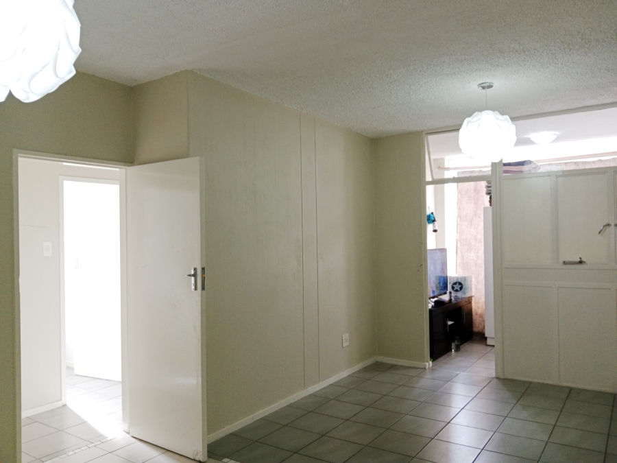 2 Bedroom Property for Sale in Sunnyside Gauteng