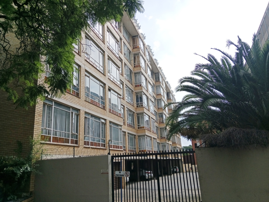 2 Bedroom Property for Sale in Sunnyside Gauteng
