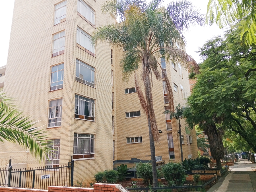 2 Bedroom Property for Sale in Sunnyside Gauteng