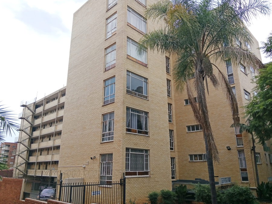 2 Bedroom Property for Sale in Sunnyside Gauteng