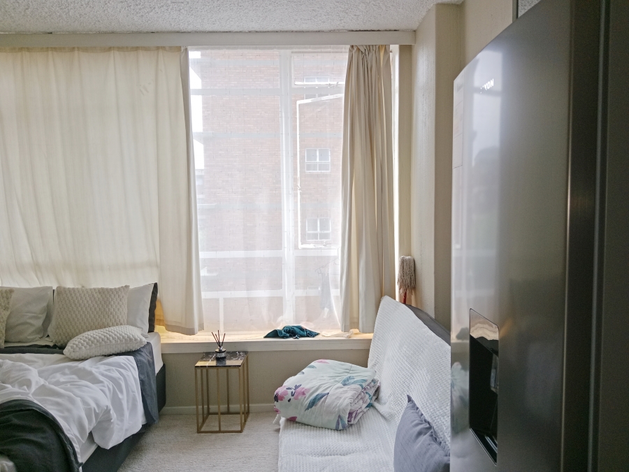 2 Bedroom Property for Sale in Sunnyside Gauteng
