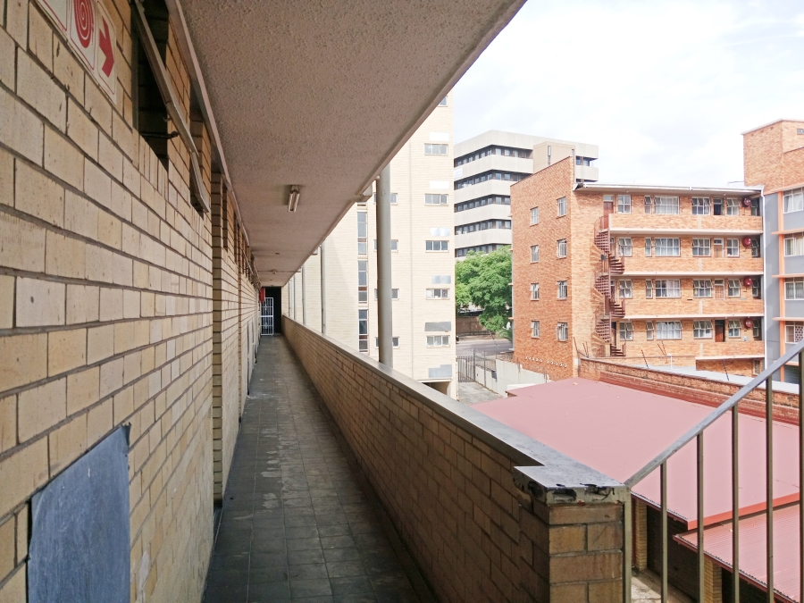 2 Bedroom Property for Sale in Sunnyside Gauteng