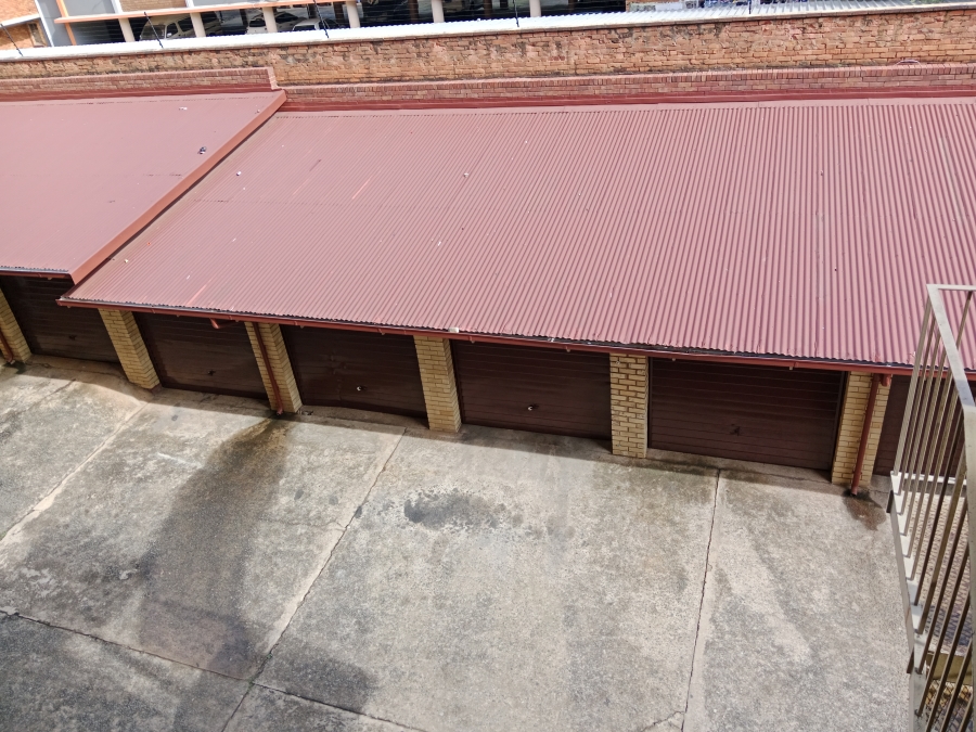 2 Bedroom Property for Sale in Sunnyside Gauteng