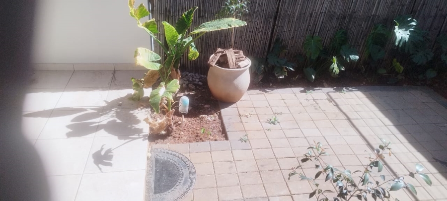 2 Bedroom Property for Sale in Mayberry Park Gauteng