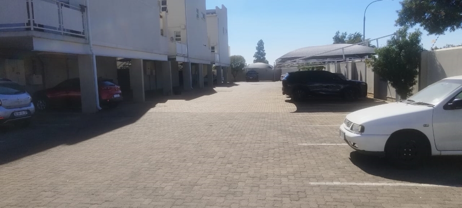 2 Bedroom Property for Sale in Mayberry Park Gauteng