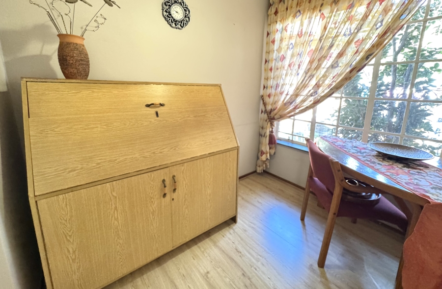 4 Bedroom Property for Sale in Erasmuskloof Gauteng