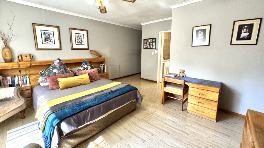 4 Bedroom Property for Sale in Erasmuskloof Gauteng