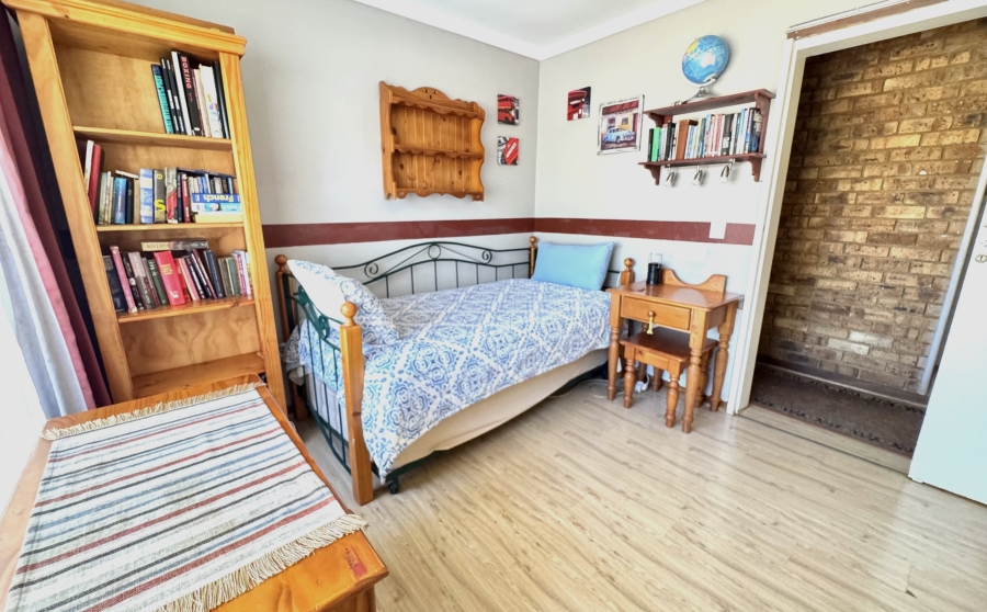 4 Bedroom Property for Sale in Erasmuskloof Gauteng