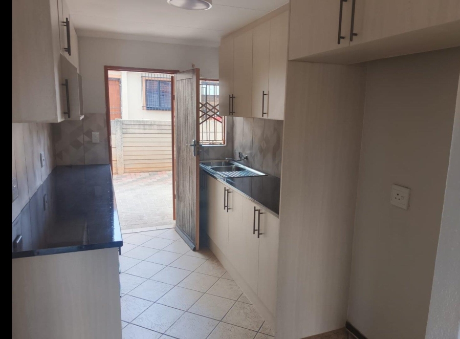 3 Bedroom Property for Sale in The Orchards Gauteng