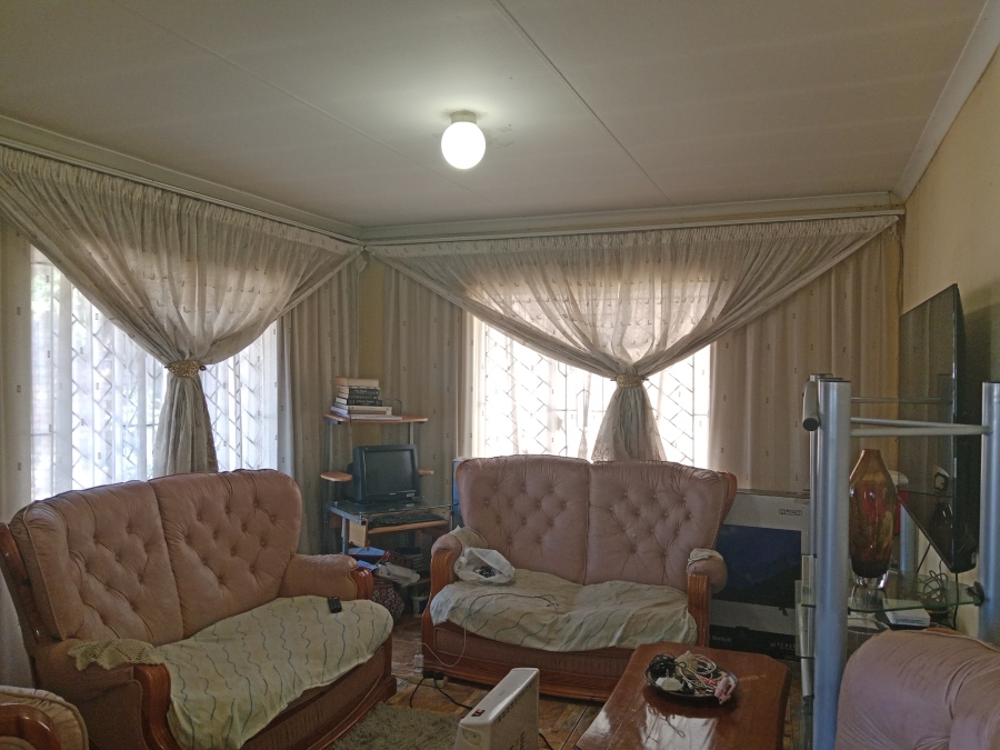 3 Bedroom Property for Sale in Morula View Gauteng
