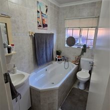 To Let 3 Bedroom Property for Rent in Equestria Gauteng