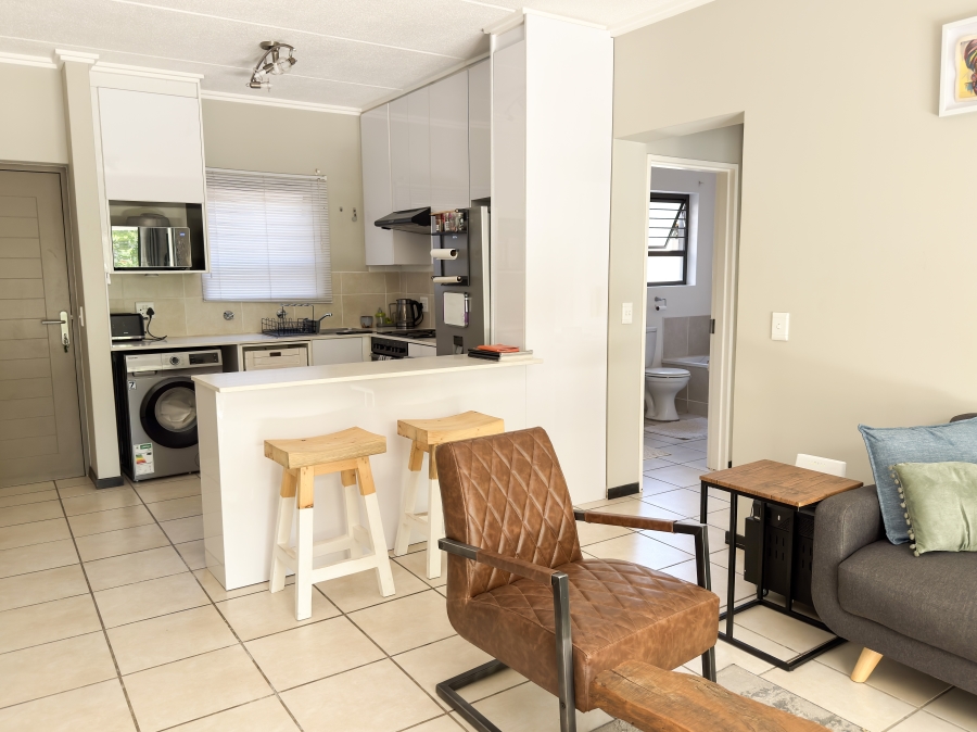 To Let 1 Bedroom Property for Rent in Bryanston Gauteng