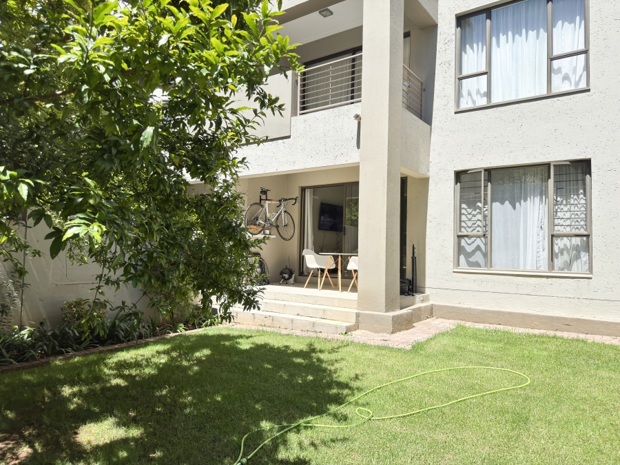 To Let 1 Bedroom Property for Rent in Bryanston Gauteng