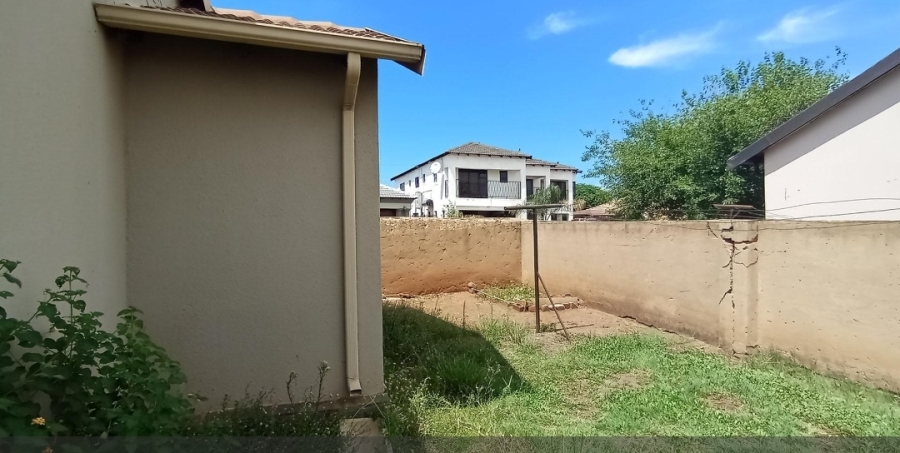 3 Bedroom Property for Sale in Nkwe Estate Gauteng