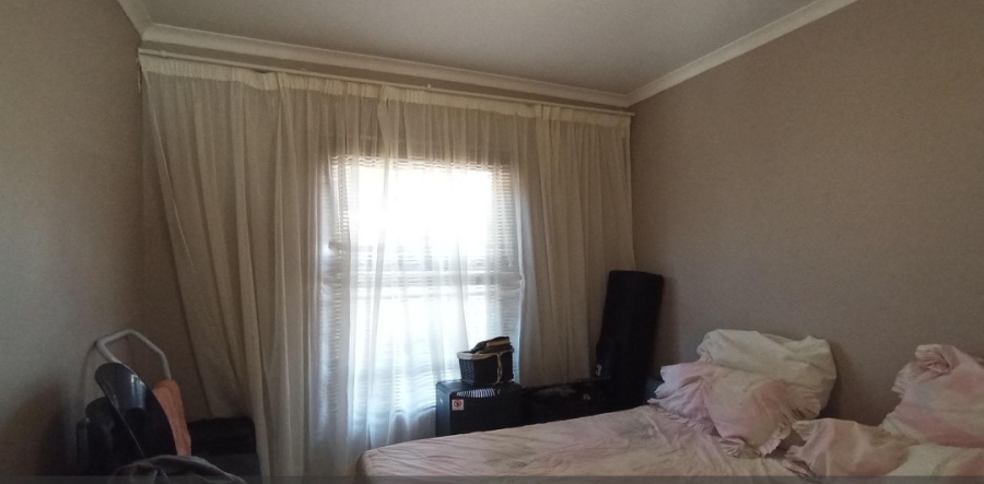 2 Bedroom Property for Sale in Heatherview Gauteng