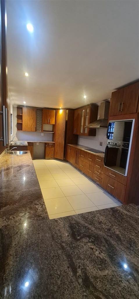 4 Bedroom Property for Sale in Cosmo City Gauteng
