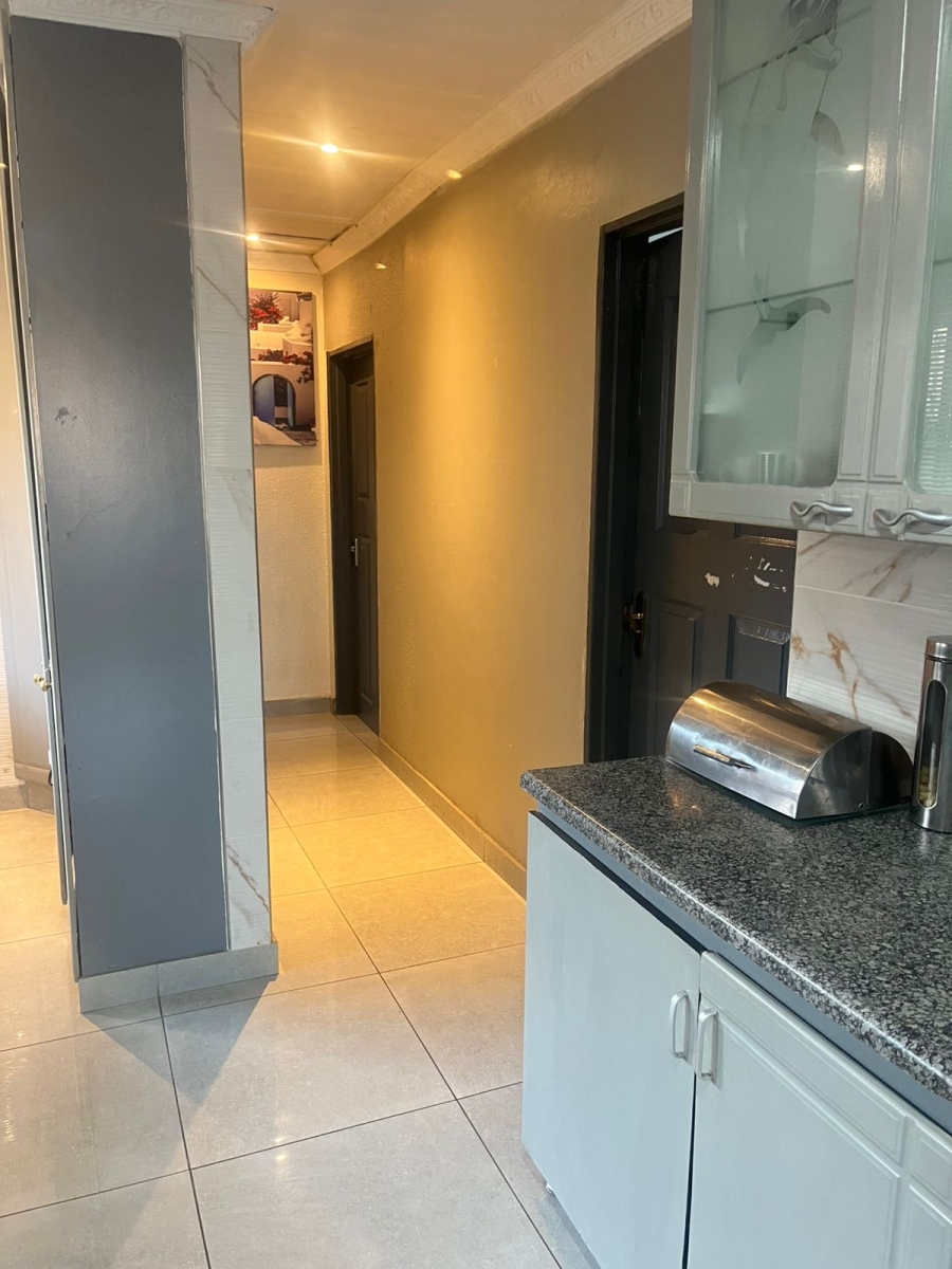 To Let 3 Bedroom Property for Rent in Ebony Park Gauteng