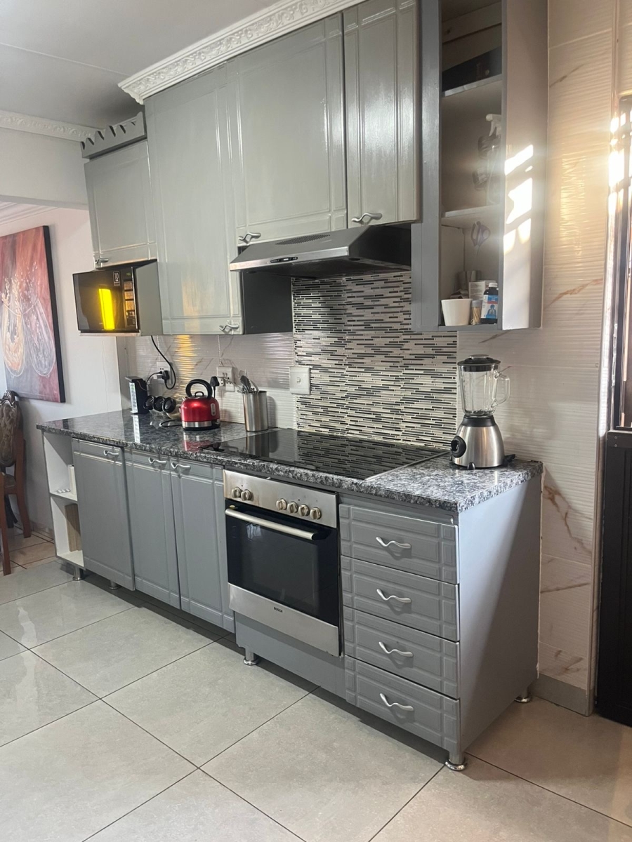 To Let 3 Bedroom Property for Rent in Ebony Park Gauteng