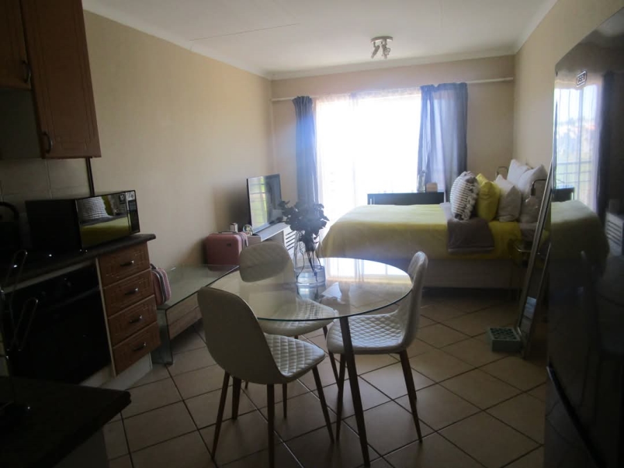 To Let 1 Bedroom Property for Rent in Sagewood Gauteng