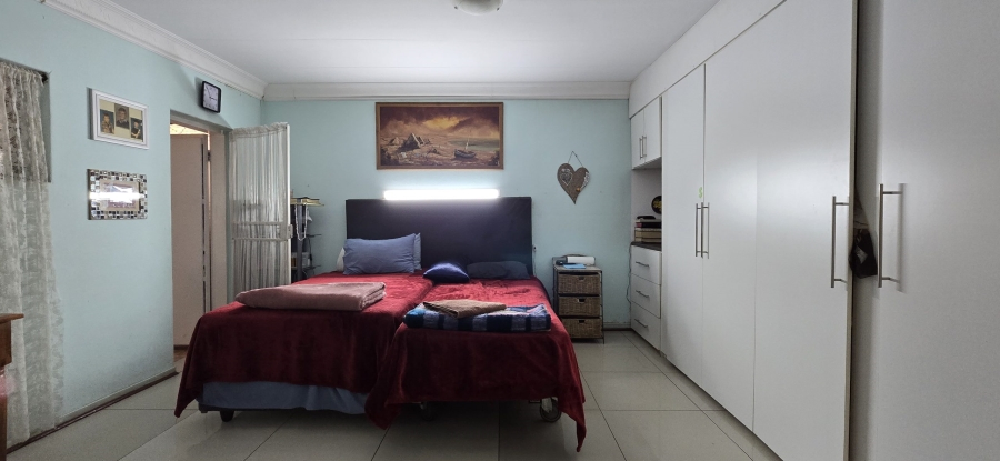 4 Bedroom Property for Sale in Moregloed Gauteng