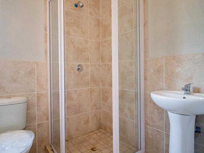 2 Bedroom Property for Sale in Ravenswood Gauteng