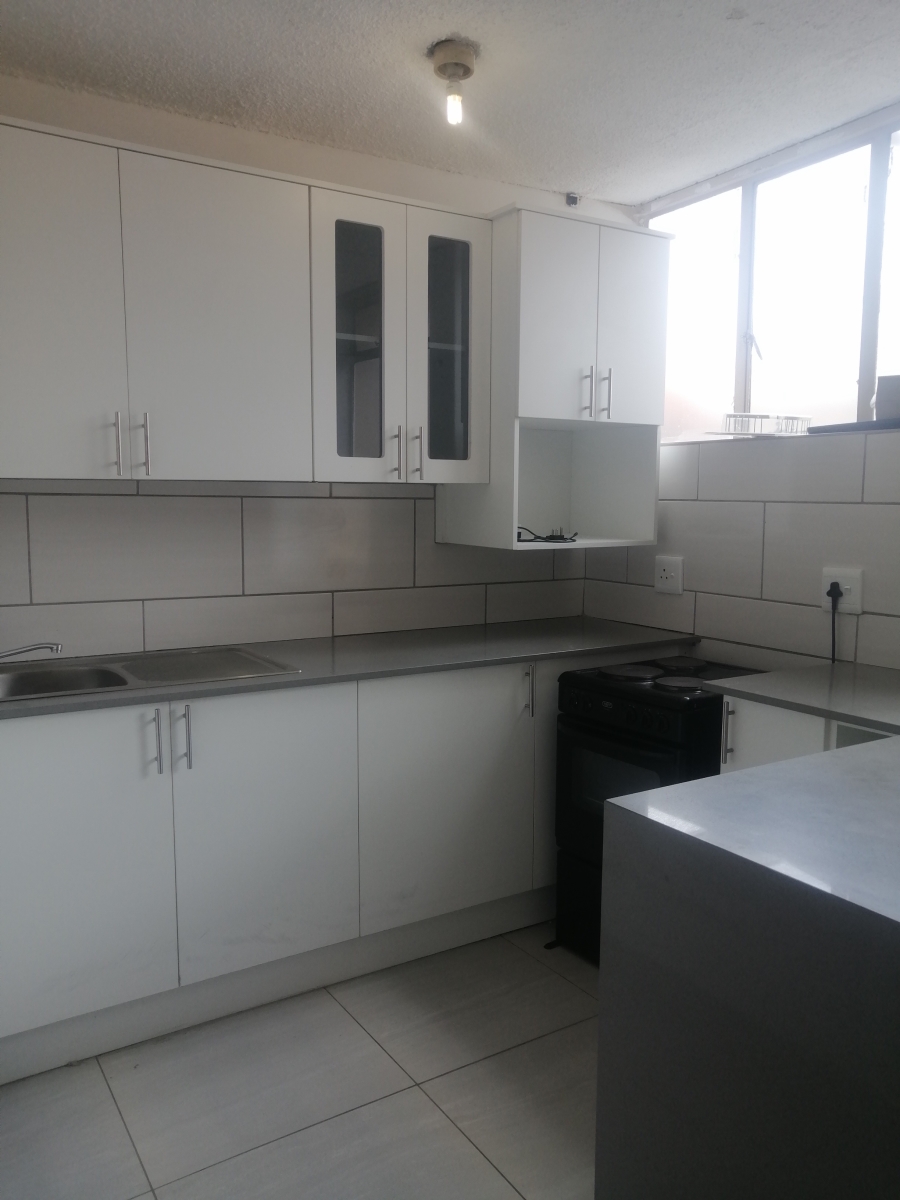 To Let 1 Bedroom Property for Rent in Arcadia Gauteng