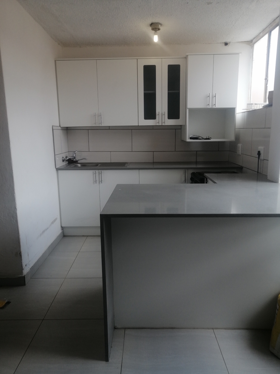 To Let 1 Bedroom Property for Rent in Arcadia Gauteng