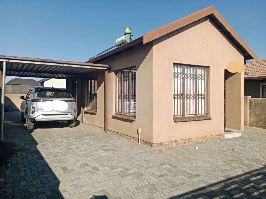 3 Bedroom Property for Sale in Soshanguve VV Gauteng