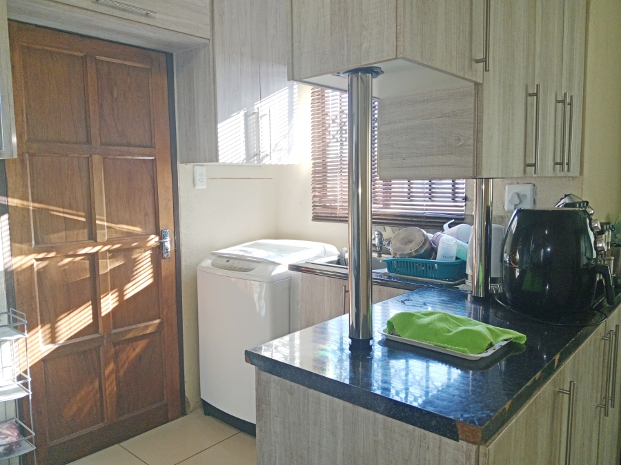 3 Bedroom Property for Sale in Soshanguve VV Gauteng