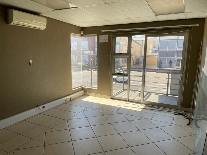 To Let commercial Property for Rent in North Riding Gauteng