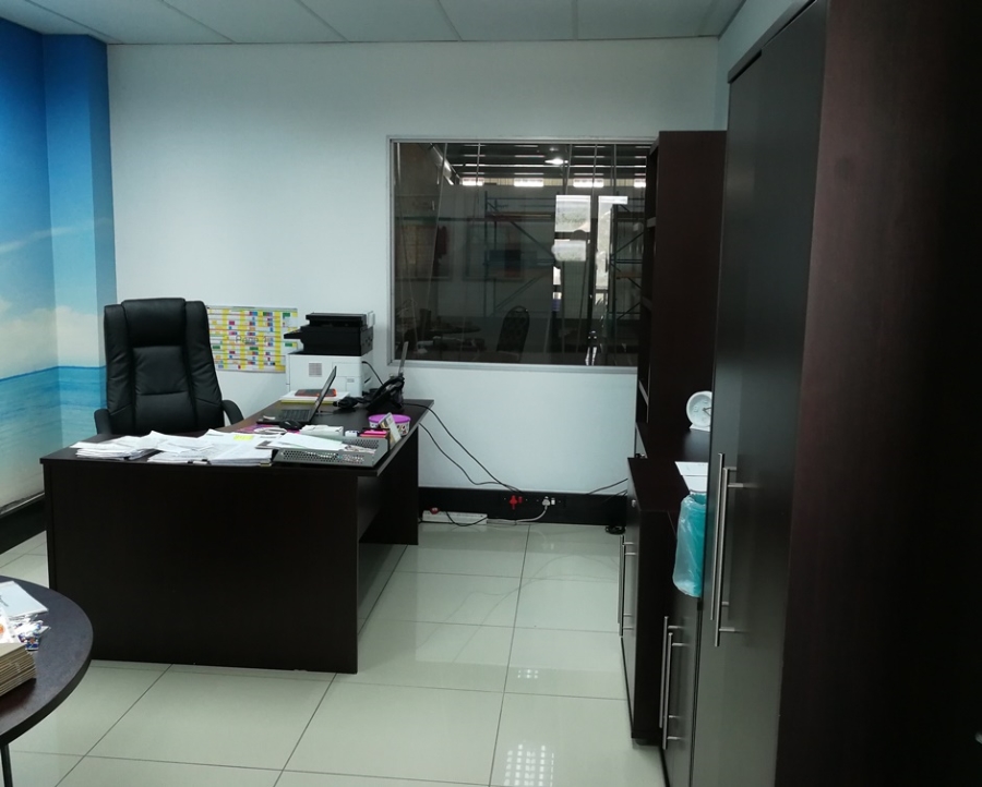 To Let commercial Property for Rent in North Riding Gauteng