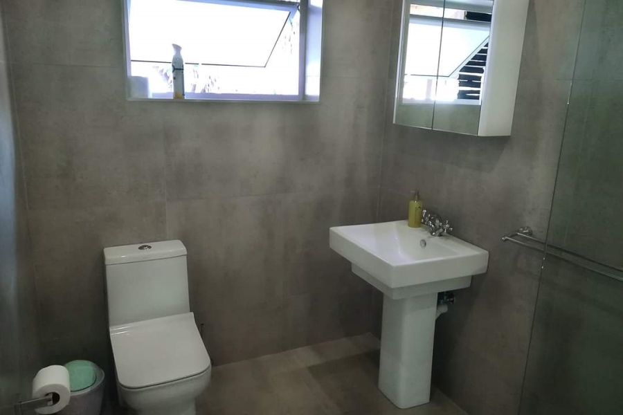To Let 3 Bedroom Property for Rent in Linden Gauteng