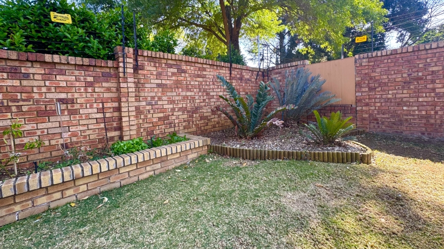 3 Bedroom Property for Sale in Elarduspark Ext 3 Gauteng