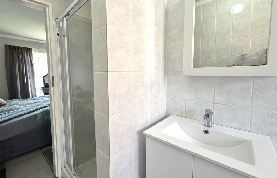 3 Bedroom Property for Sale in Elarduspark Ext 3 Gauteng