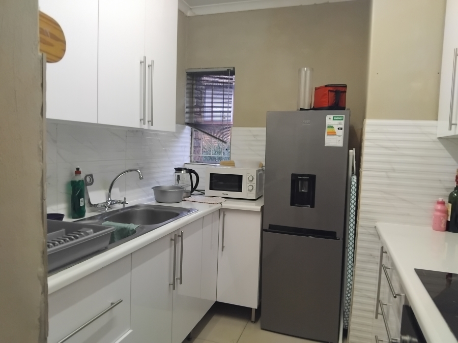 2 Bedroom Property for Sale in Zwartkop Gauteng
