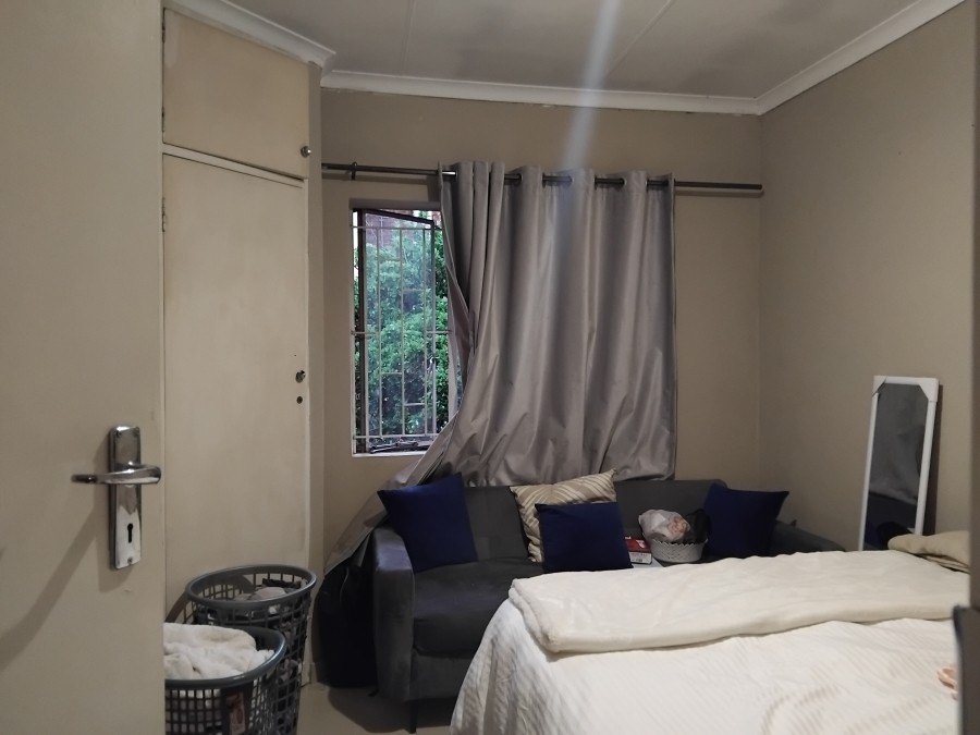 2 Bedroom Property for Sale in Zwartkop Gauteng